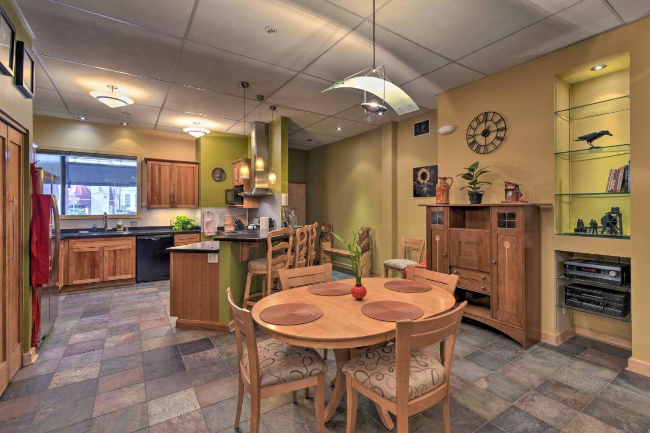 Idyllic Dtwn Anchorage Condo With Fireplace! Dış mekan fotoğraf