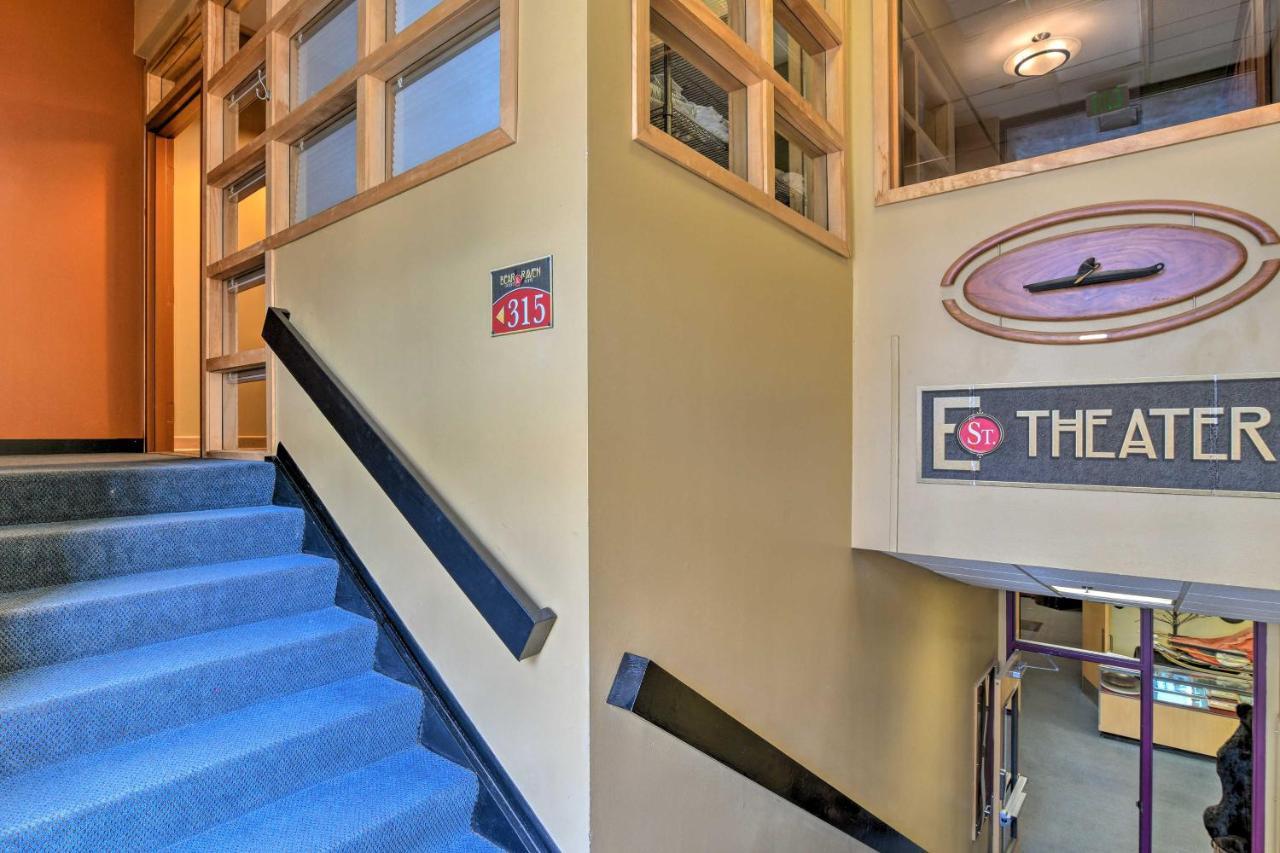 Idyllic Dtwn Anchorage Condo With Fireplace! Dış mekan fotoğraf